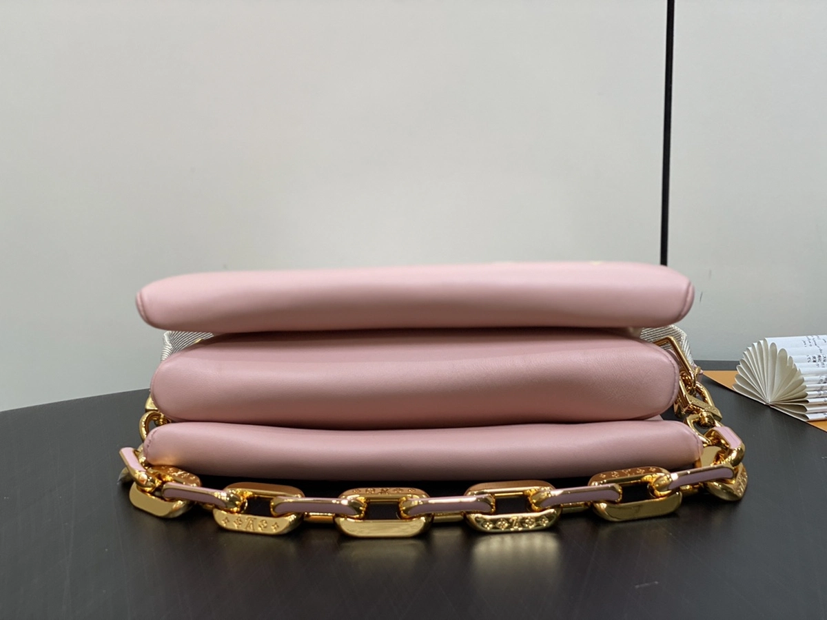 LV Coussin PM 鏈條 手拿 手袋-M11726 12 LV M11726 4