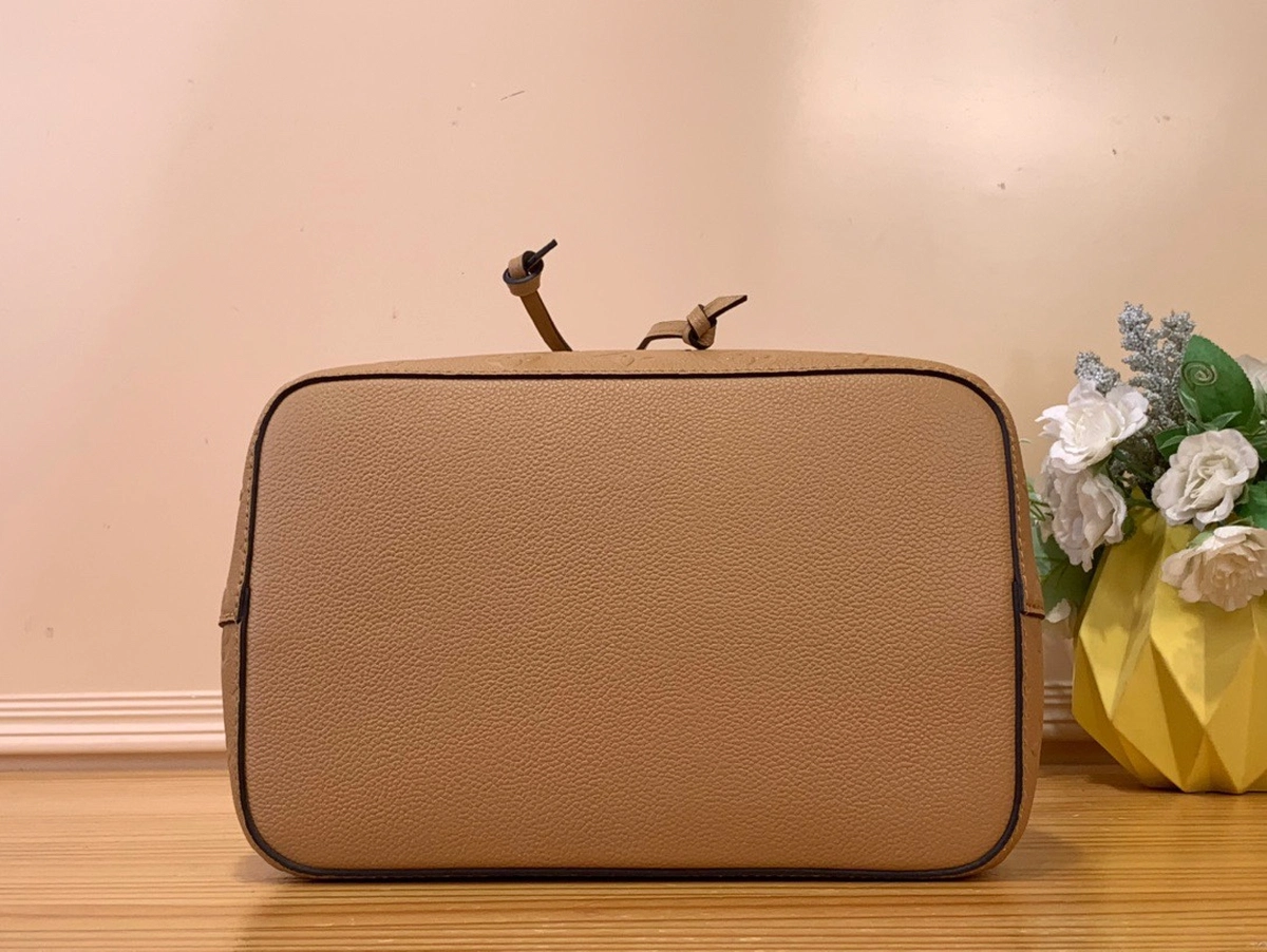 LV NéoNoé MM epi 水桶包 手袋-M11815 4 LV M11815 6