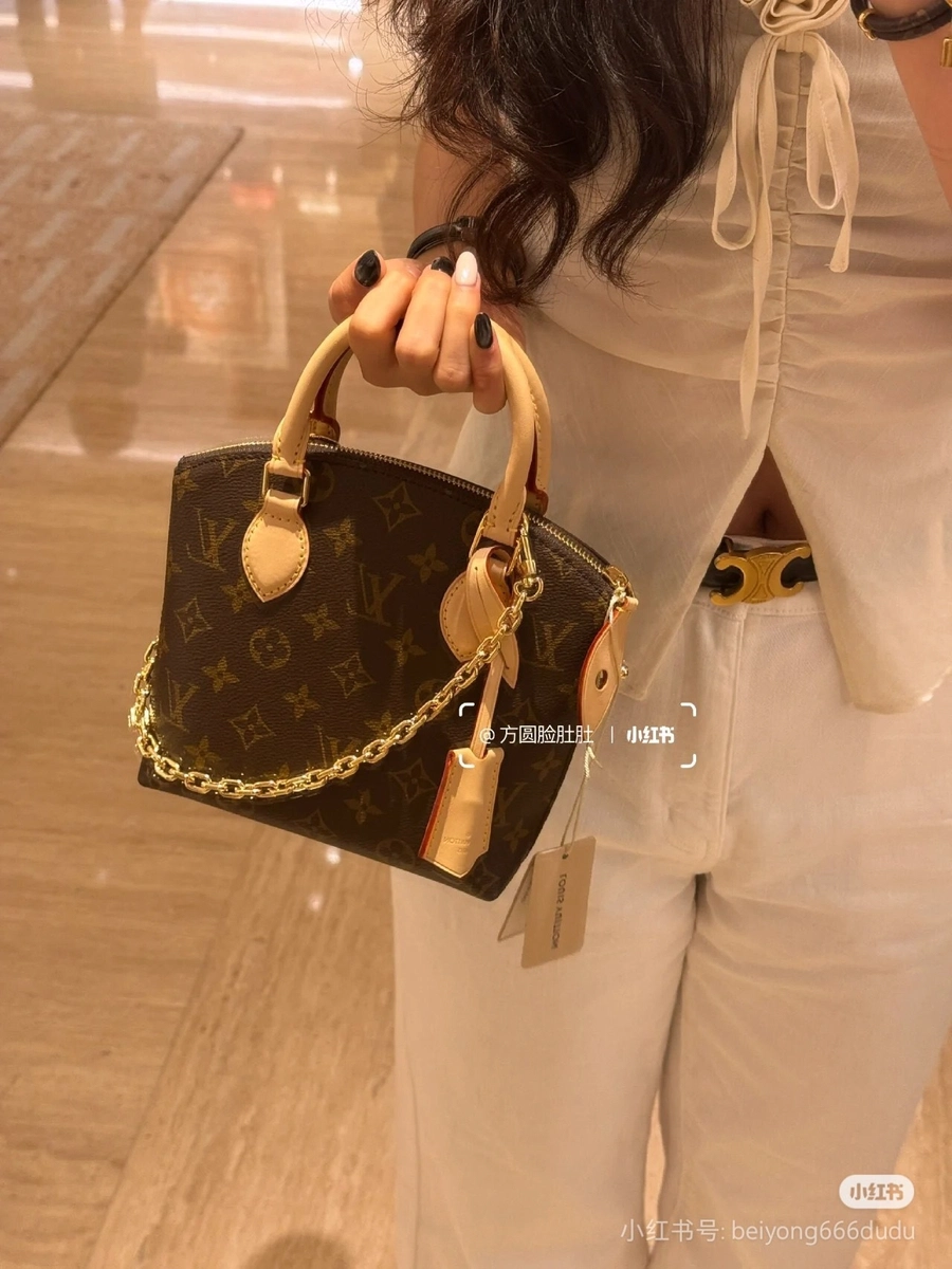 LV 2024 秋冬時裝秀系列Lockit BB Monogram 鏈條包手袋-M12019 7 LV M12019 19