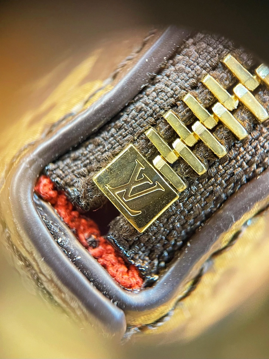 LV 2024 秋冬時裝秀系列Lockit BB Monogram 鏈條包手袋-M12019 24 LV M12019 2