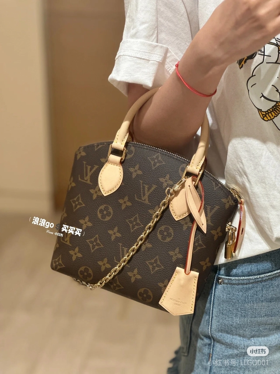 LV 2024 秋冬時裝秀系列Lockit BB Monogram 鏈條包手袋-M12019 5 LV M12019 24