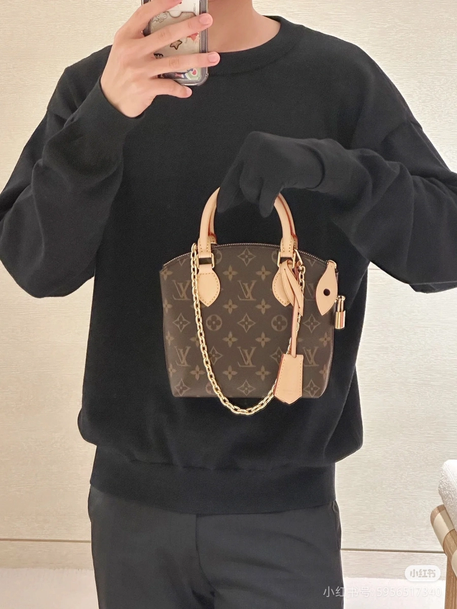 LV 2024 秋冬時裝秀系列Lockit BB Monogram 鏈條包手袋-M12019 6 LV M12019 25