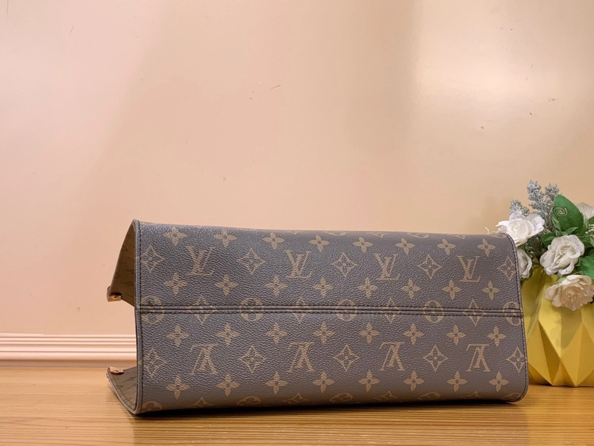 LV 2024 mm 秋冬時裝秀系列OnTheGo Monogram EPI 手袋包-M12415 4 LV M12415 6