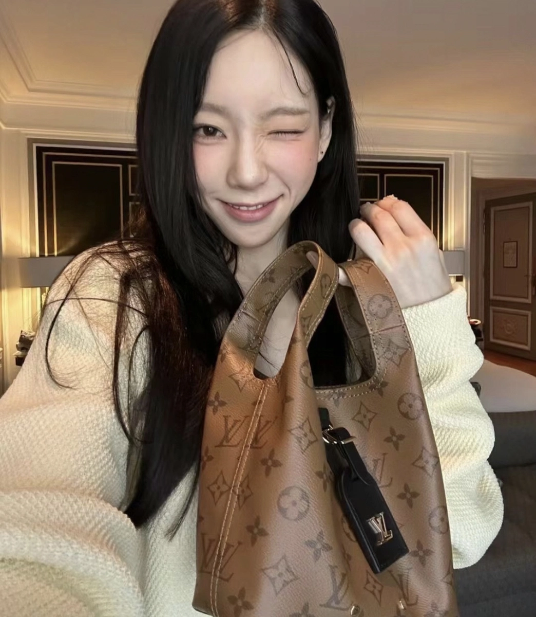 LV Atlantis GM Monogram 購物包袋-M46817 9 LV M46816 10 1