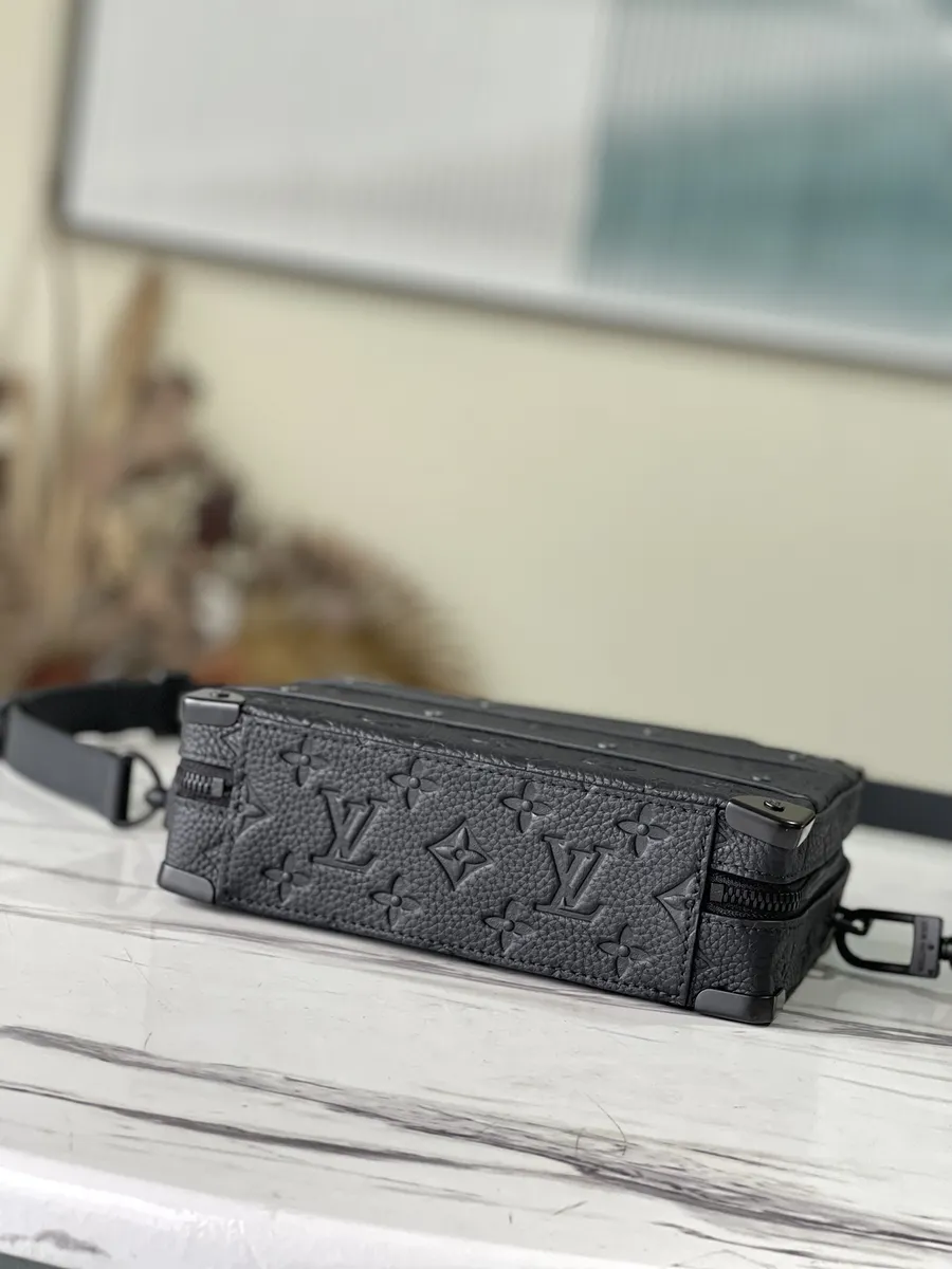 LV Handle Soft Trunk 黑色壓花男士手袋-M59163 5 bags 1125242120577
