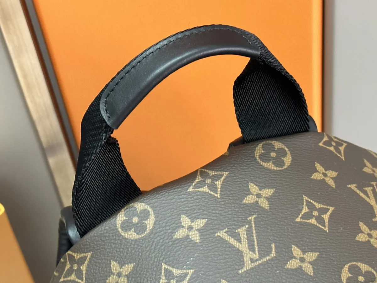 LV Discovery PM 老花中號男士背囊-M46684 6 bags 1126242144213