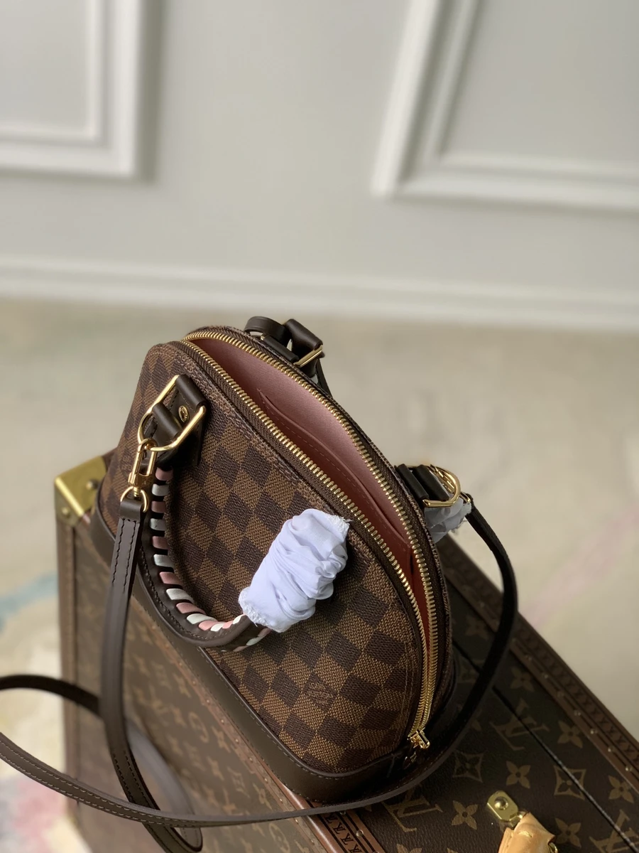 LV Alma BB 棋盤 波斯頓 保齡球包 -N40447 4 shopbag 221120241129216