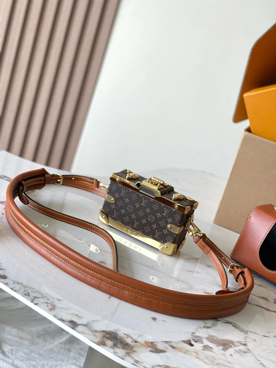 LV Pic Trunk Monogram 相機包-M47116 9 shopbag 261120241302432