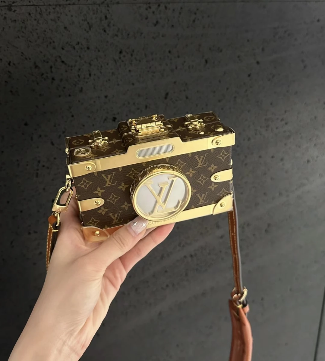 LV Pic Trunk Monogram 相機包-M47116 5 shopbag 2611202413024611