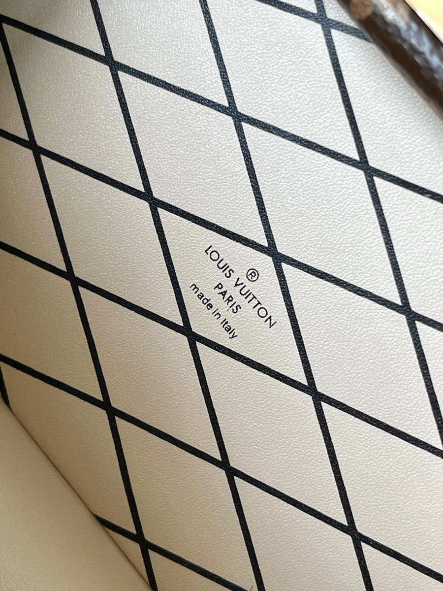 LV Pic Trunk Monogram 相機包-M47116 18 shopbag 2611202413024917