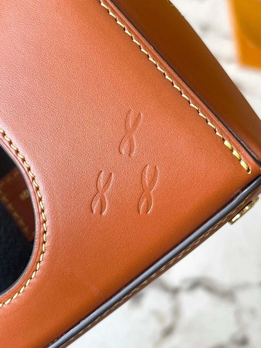 LV Pic Trunk Monogram 相機包-M47116 15 shopbag 2611202413024918