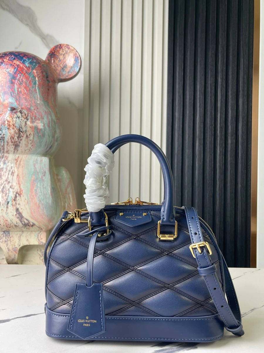 LV Alma BB 貝殼手袋-M23666 3 shopbag 281120241233062