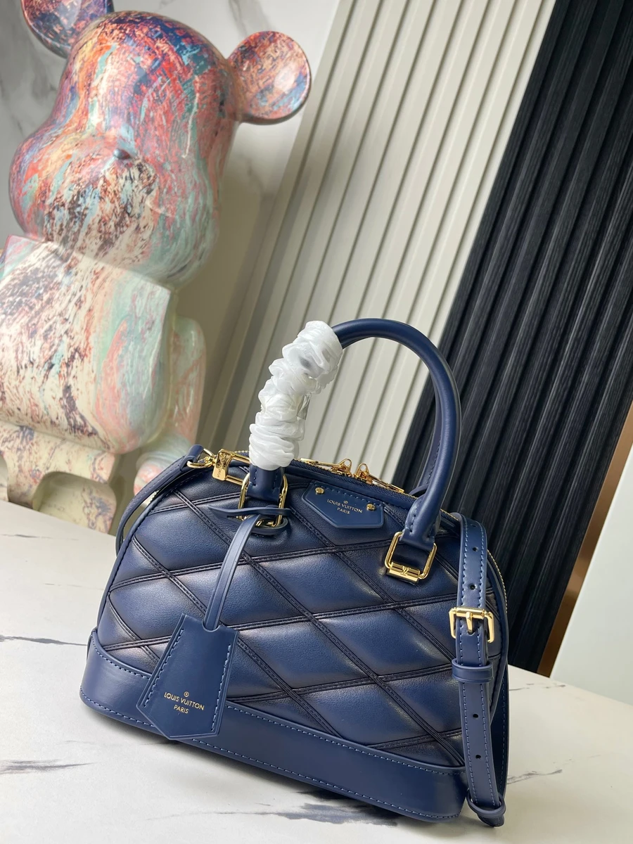 LV Alma BB 貝殼手袋-M23666 4 shopbag 281120241233063