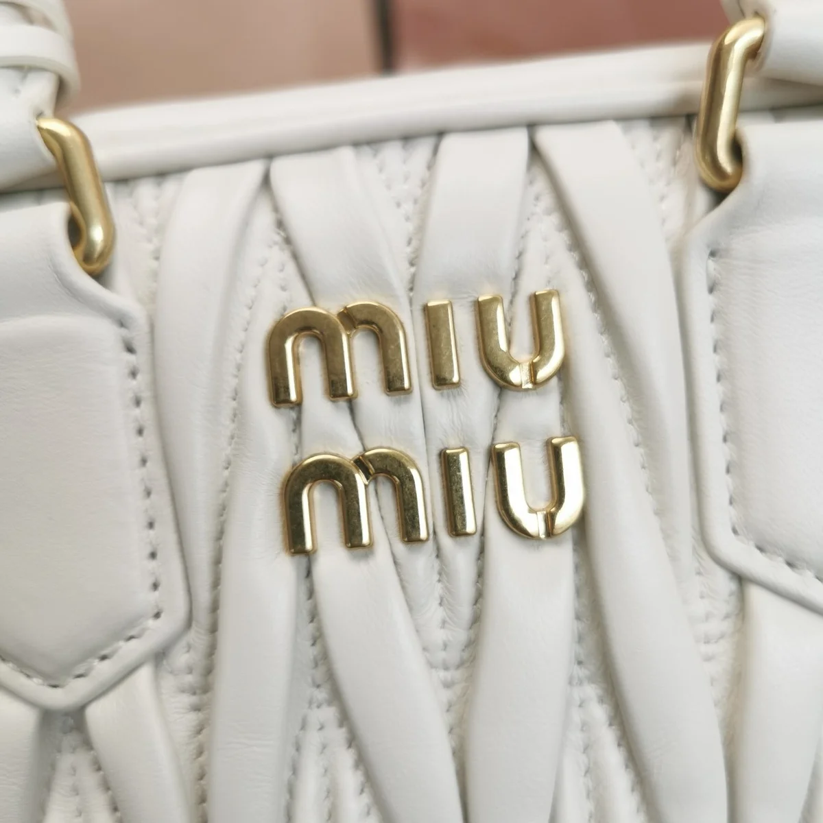 MiuMiu Arcadiematelassé納帕皮革手袋5BB123 6 5Gzhb8kcguGWSvBlItWG