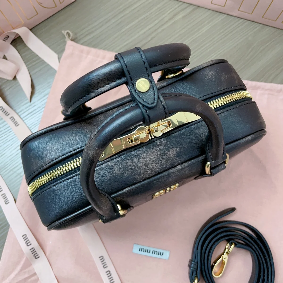 MiuMiu Arcadie皮革手袋5BB142 10