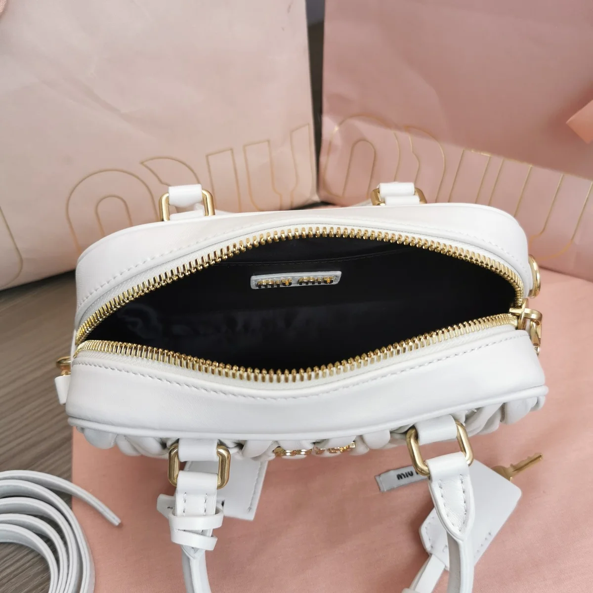 MiuMiu Arcadiematelassé納帕皮革手袋5BB123 9 jeQ3CRGFU5E4KzMTNoKc
