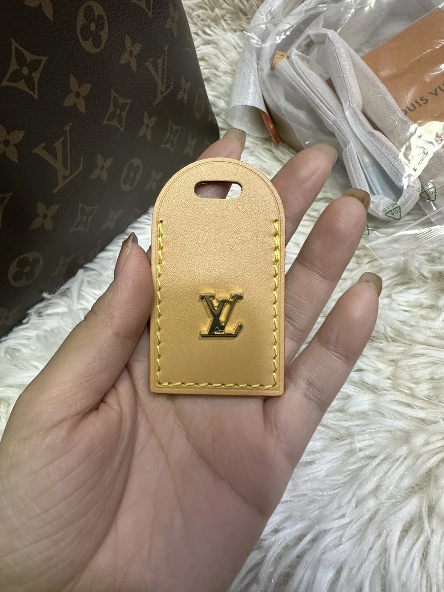 shopbag 131220241117371