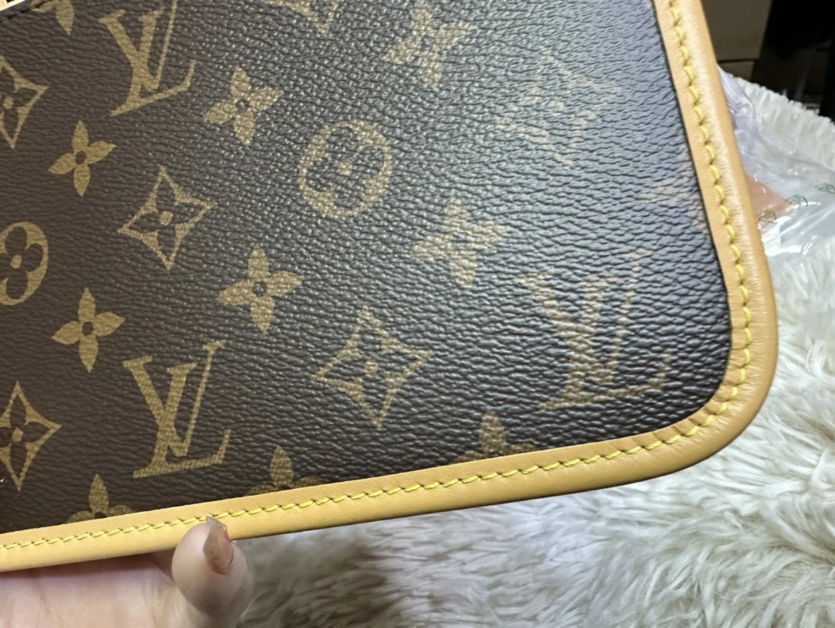 shopbag 131220241117397