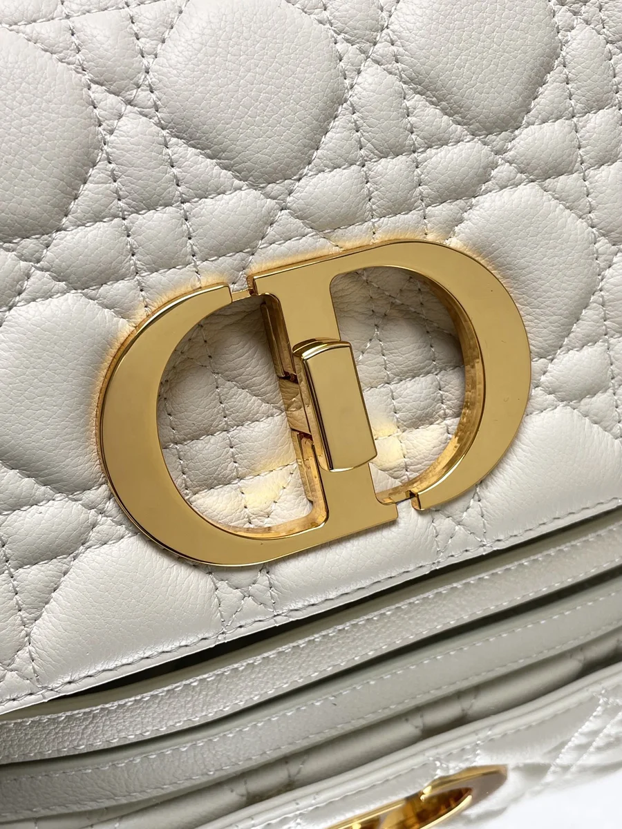 Dior Caro 象牙 小牛皮斜孭袋PM-M9241 8 REdWgZ7 GveWcsqjo 7F