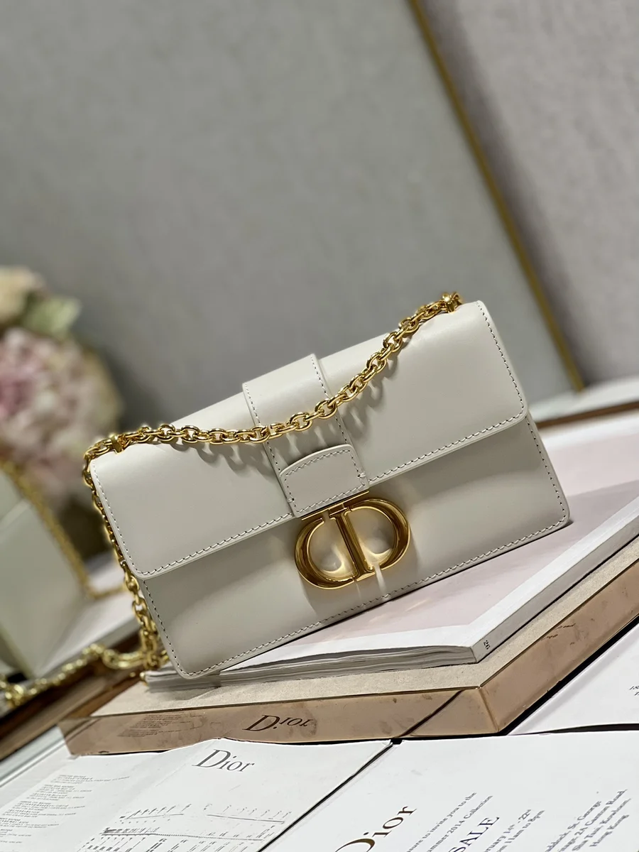Dior Montaigne 奶白 小牛皮斜孭袋PM-M9334 10 oR uQ bkVQ7oFUKM7SEH