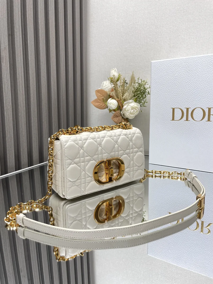 Dior Caro 象牙 小牛皮斜孭袋PM-M9241 5 vLXAApiBnNfVMCh3VJLS