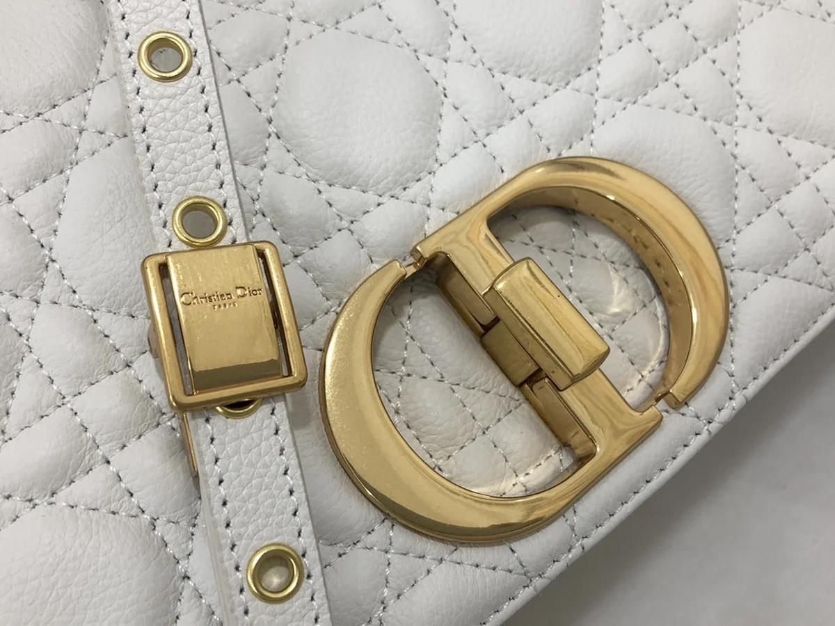 Dior Caro 象牙色 小牛皮斜孭袋MM-M9242 6 z9OrCV4TVvVkiY9eKLlK